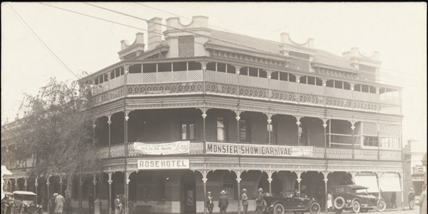 Rose hotel