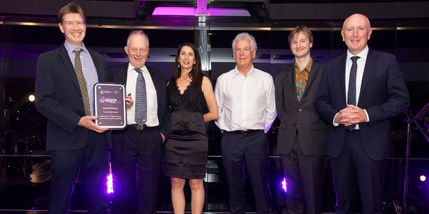 Image of representatives from Portable PPB Pty Ltd, overall winners of the WA Innovator of the Year Awards, with Minister Stephen Dawson at the awards ceremony night