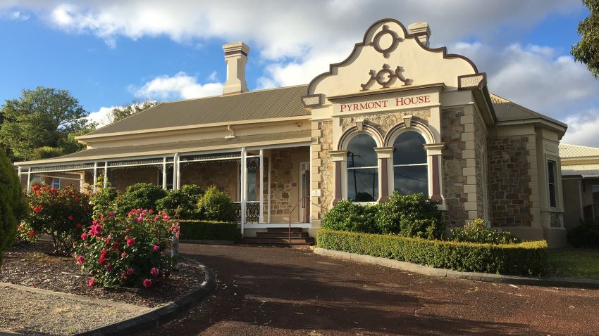 Photograph of the heritage building - Pyrmont House in Albany  