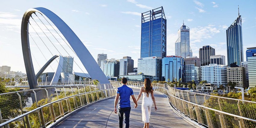 Photo of a couple at Elizabeth Quay