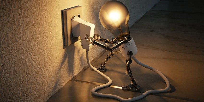self switching light bulb