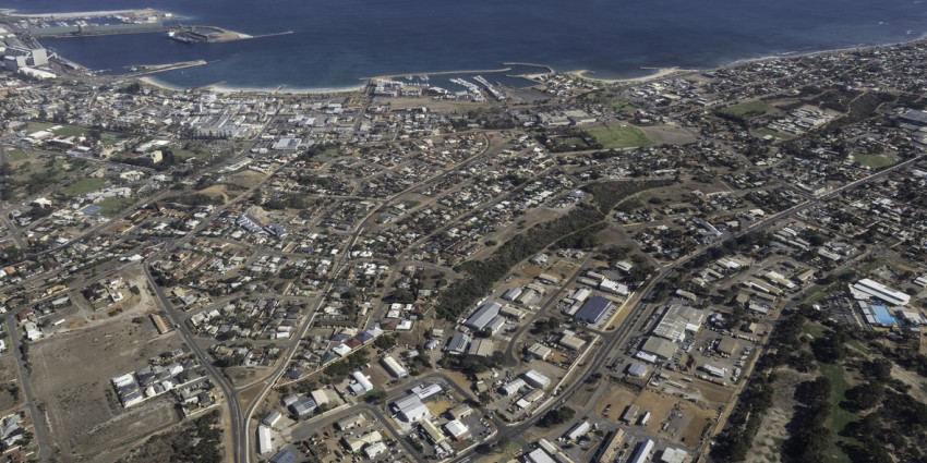 Aerial photo of Geraldton, including houses and shoreline