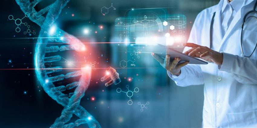 this image is not chopped up because card 1 will be the current chief scientist's photo and card 2 will use the most recent former chief scientist.