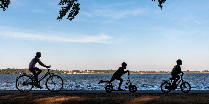 Kids cycling along the foreshore in South Perth