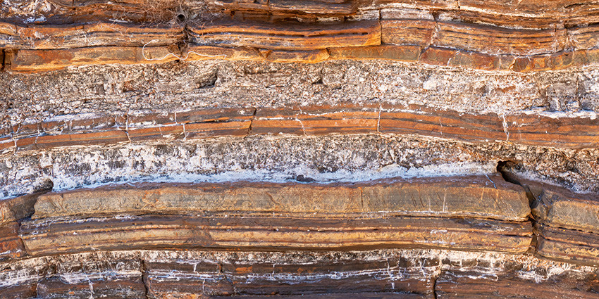 Asbestos and fibrous minerals in mining